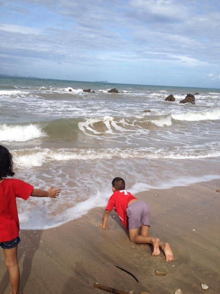 Koh Jum Aosi Beach View Luaran gambar