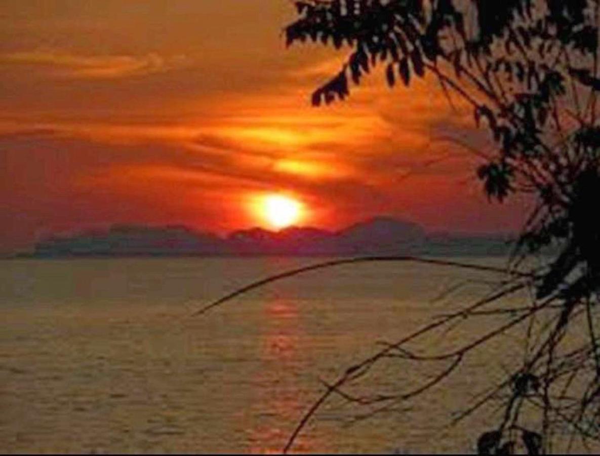 Koh Jum Aosi Beach View Luaran gambar