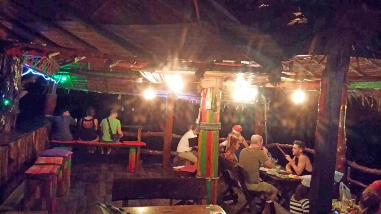 Koh Jum Aosi Beach View Luaran gambar