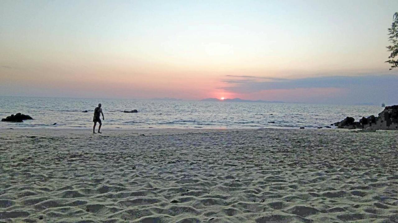 Koh Jum Aosi Beach View Luaran gambar